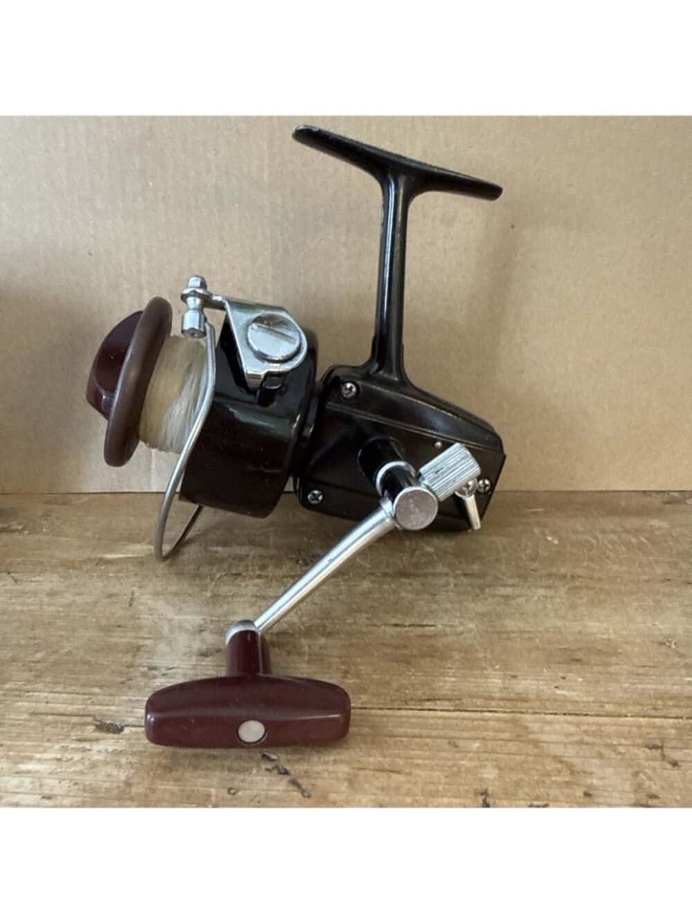 Vintage Daiwa 7300 Fishing Reel Spring loaded drag - Picture 5 of 10